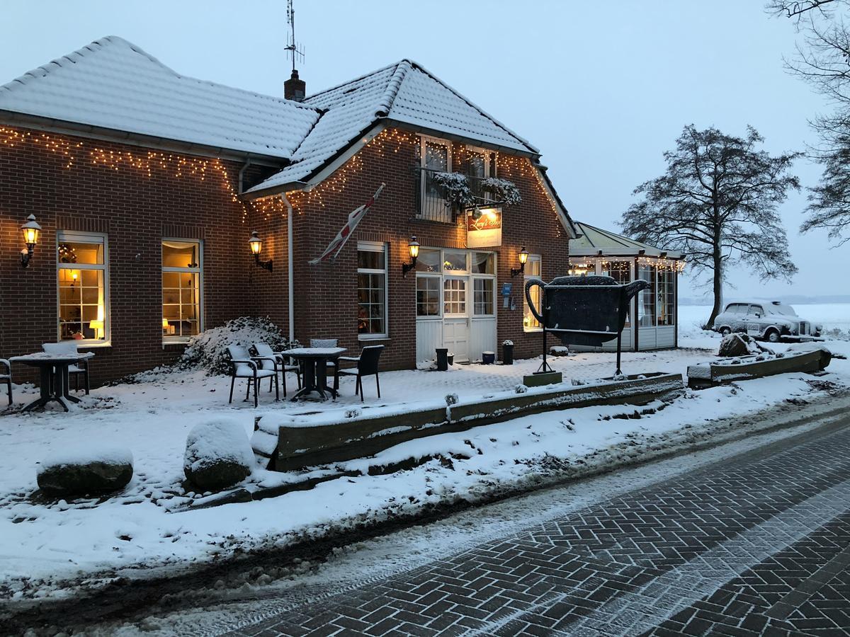 Lucy'S Inn Eesergroen Zewnętrze zdjęcie