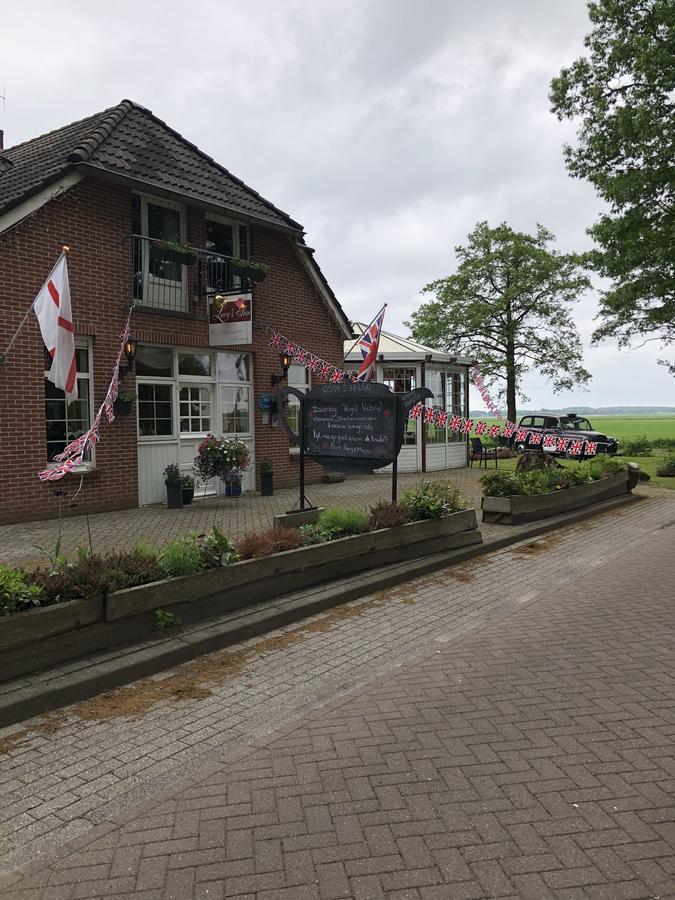 Lucy'S Inn Eesergroen Zewnętrze zdjęcie
